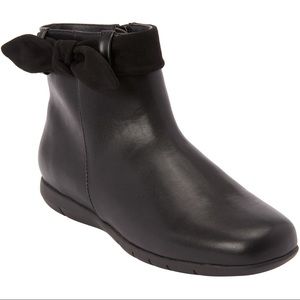 comfortview black ALIZ booties 9.5ww 9.5w wide